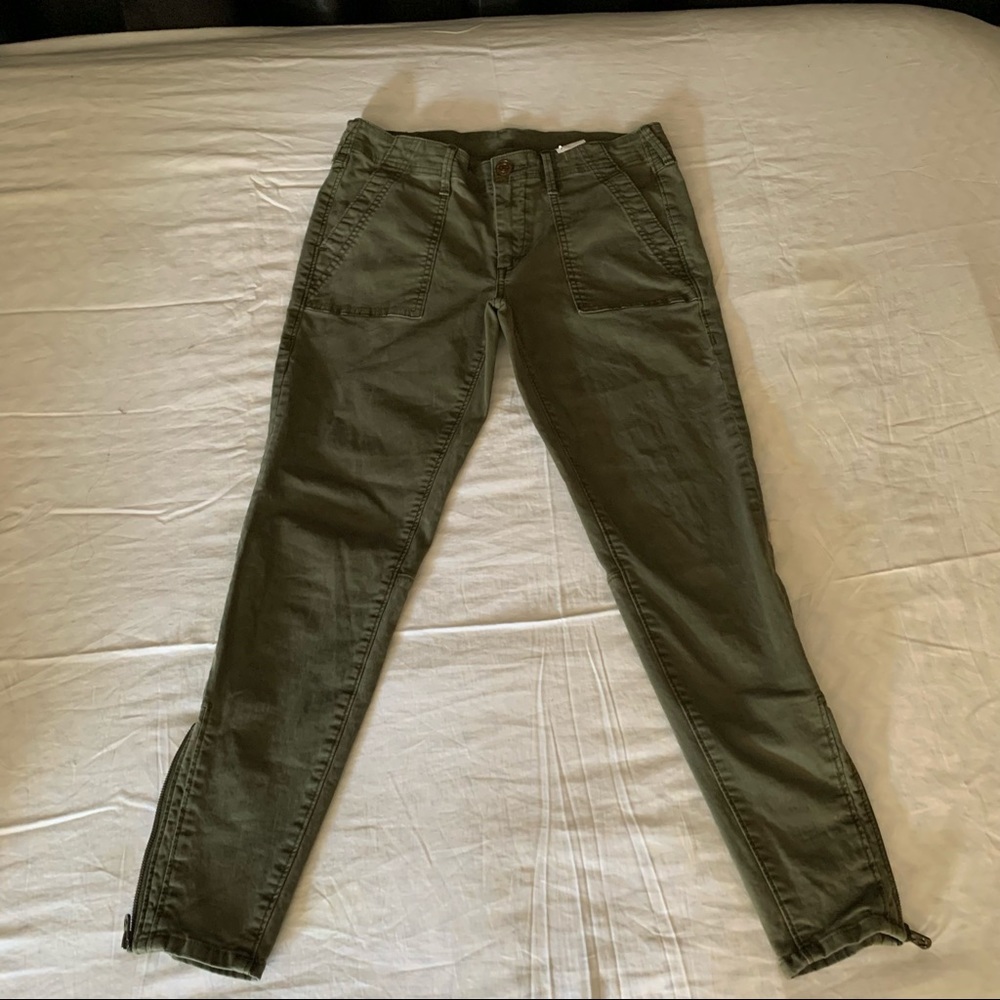 True Religion Mid-rise skinny crop jeans